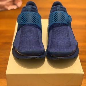 Nike Sock Dart USA Edition Size 5 Unisex